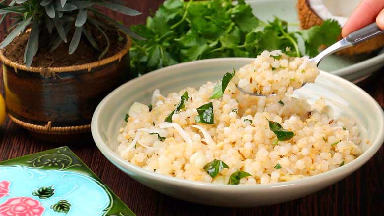 Sabudana Khichdi Recipe in Hindi – साबूदाना खिचड़ी रेसिपी फॉर फास्ट