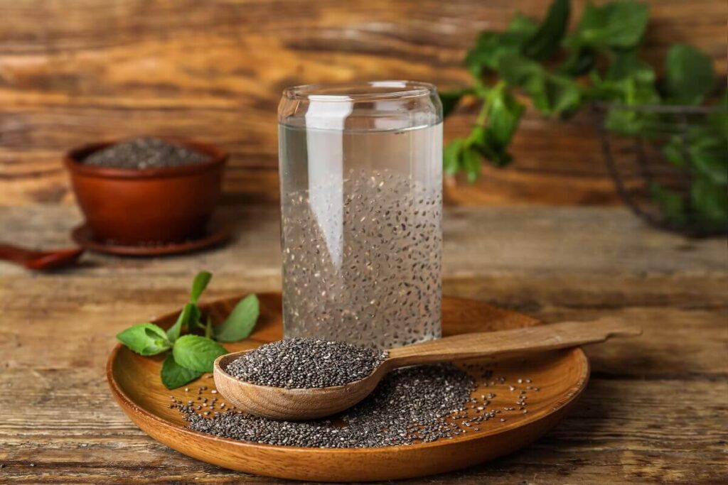 What is Chia Seeds in Hindi - चिया बीज क्या हैं? चिया सीड्स के 11 फायदे